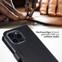 Selencia Echtleder Klapphülle Apple iPhone 16 Pro Max - Schwarz