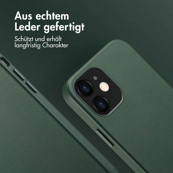 Accezz MagSafe Leather Backcover Apple iPhone 12 (Pro) - Cedar Green
