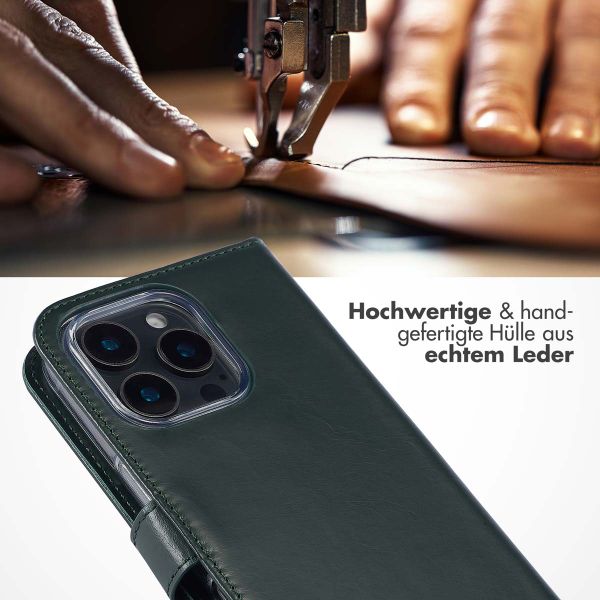 Selencia Echtleder Klapphülle Apple iPhone 16 Pro Max - Grün