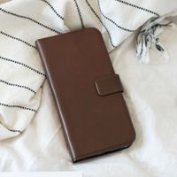 Selencia Echtleder Klapphülle Apple iPhone 8 Plus / 7 Plus - Braun