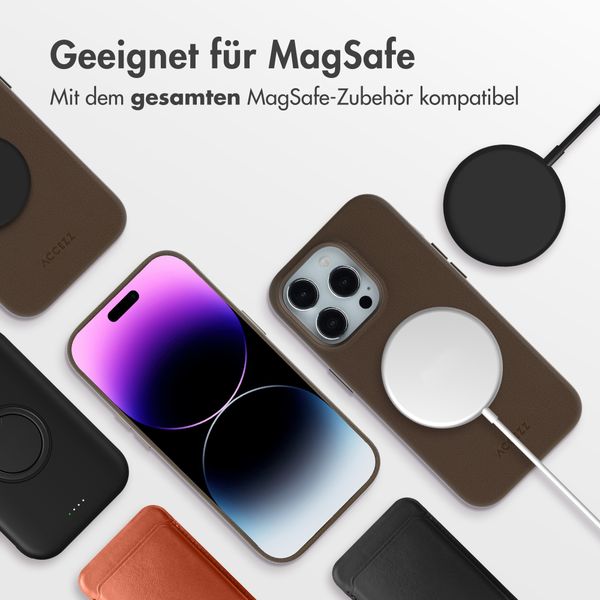 Accezz MagSafe Leather Backcover Apple iPhone 14 Pro - Kaffeebraun