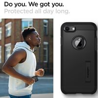 Spigen Tough Armor Backcover Apple iPhone SE (2022 / 2020) - Schwarz