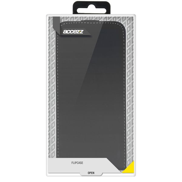 Accezz Flip Case Apple iPhone 13 Pro - Schwarz