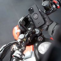 SP Connect Moto Mount 3D Fahrrad-/Scooter-/Motorrad-Handyhalterung für SPC+ Hüllen - Schwarz