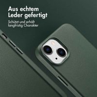 Accezz MagSafe Leather Backcover Apple iPhone 14 - Cedar Green