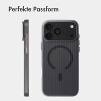 Accezz Lite Backcover mit MagSafe | Fluted | Apple iPhone 18 Pro / 17 Pro - Matte Black