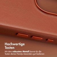 Accezz MagSafe Leather Backcover Apple iPhone 16 Pro - Sienna Brown