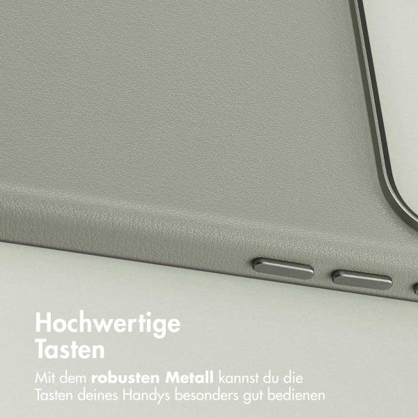Accezz MagSafe Leather Backcover Apple iPhone 17 Pro Max - Light Grey