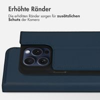 Accezz Premium Leather Slim Klapphülle Apple iPhone 15 Pro - Dunkelblau