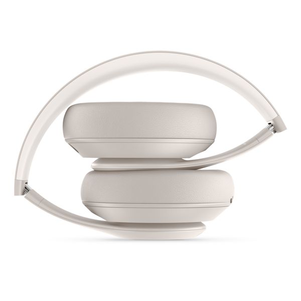 Beats Studio Pro Kabellose Kopfhörer mit Aktive Geräuschunterdrückung (ANC) - Sandstone