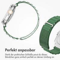 Accezz Nylon Alpine Armband für Apple Watch | 44/45/46/49 mm - Olive Green