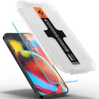 Spigen GLAStR Fit Displayschutzfolie 2er-Pack + Applicator Apple iPhone 13 Pro Max